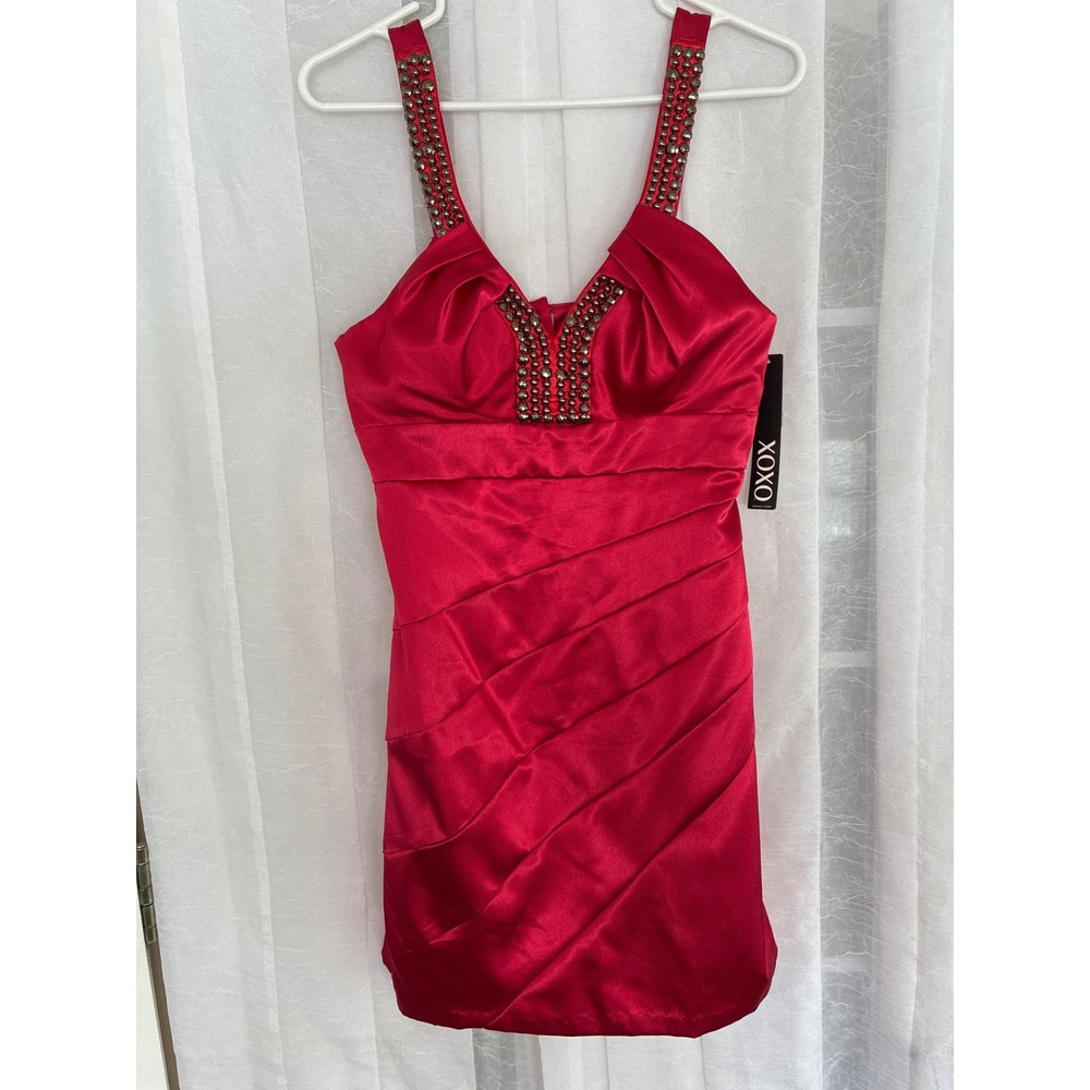 XOXO Womens Red Satin Studded‎ V-Neck Ruched Bodycon Mini Dress Size 7 NWT